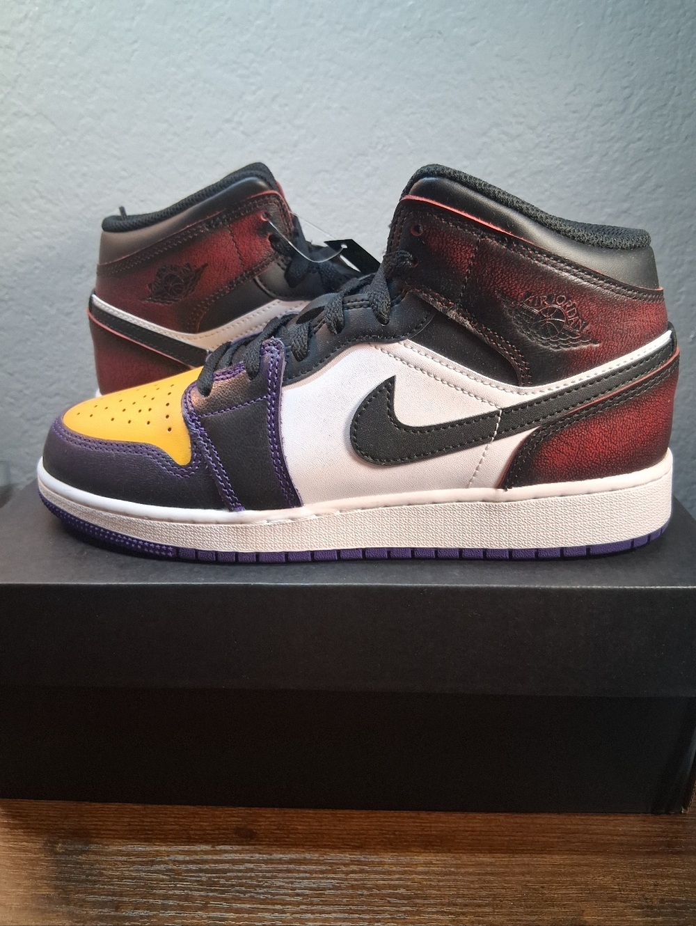 Nike Air Jordan 1 Mid -" LA TO CHICAGO " Black/White/Yellow/Purple
